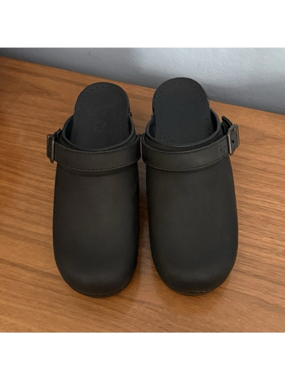 Dansko Ingrid Women's Clogs Open Back Black Oiled Leather Size 38 Comfort - Picture 3 of 12